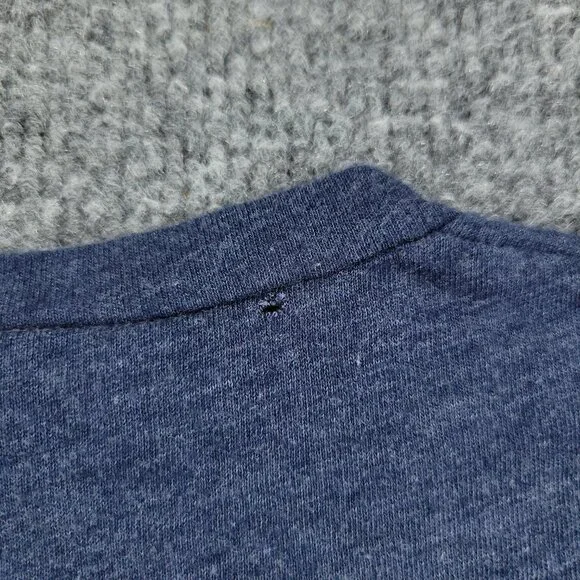 Hollister Shirt Women's Small Blue Surfing Co Graphic Tee Short Sleeve Top Adult - Picture 9 of 14